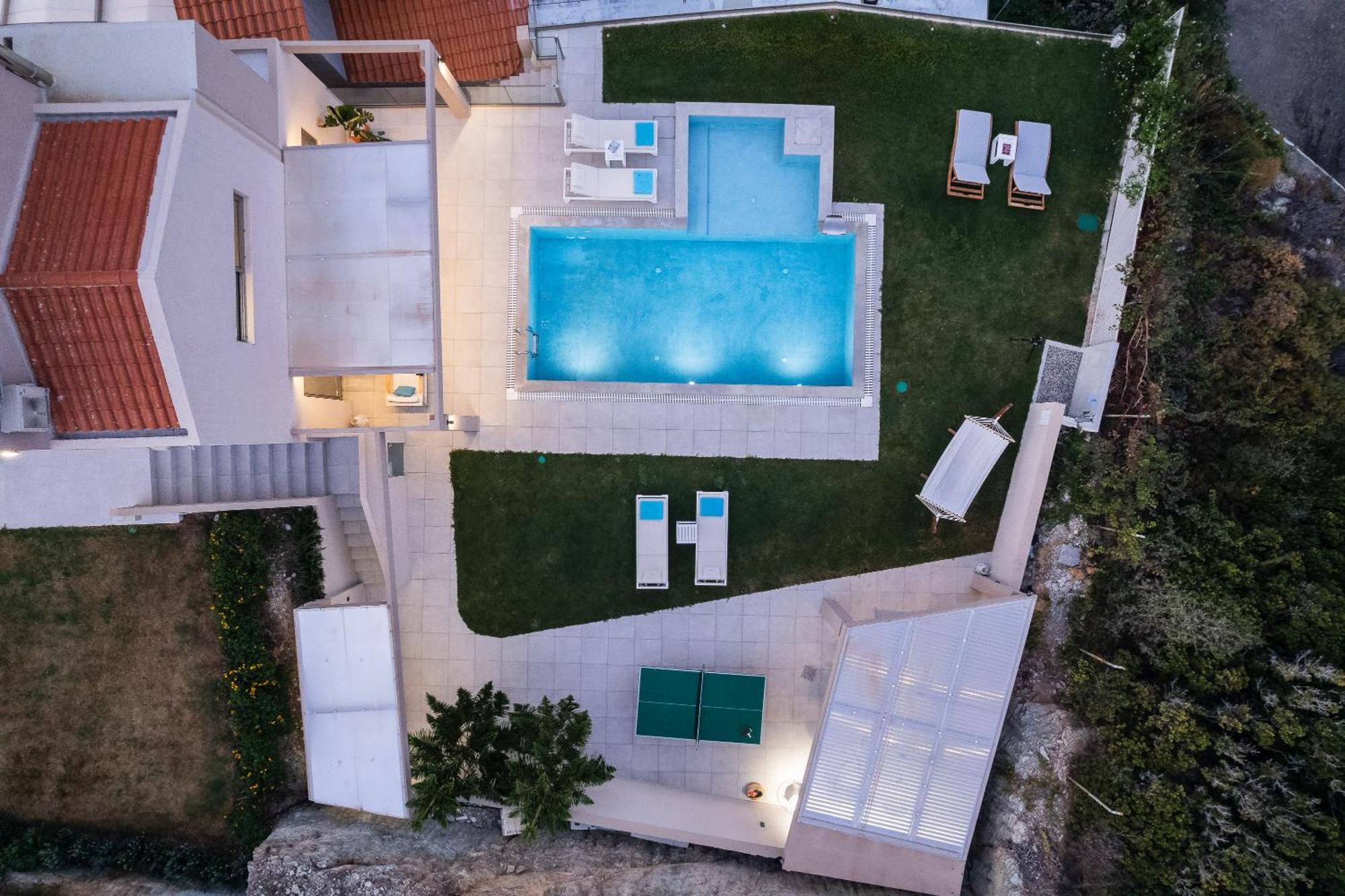 Villa Ligaria Pinnacle Exterior photo